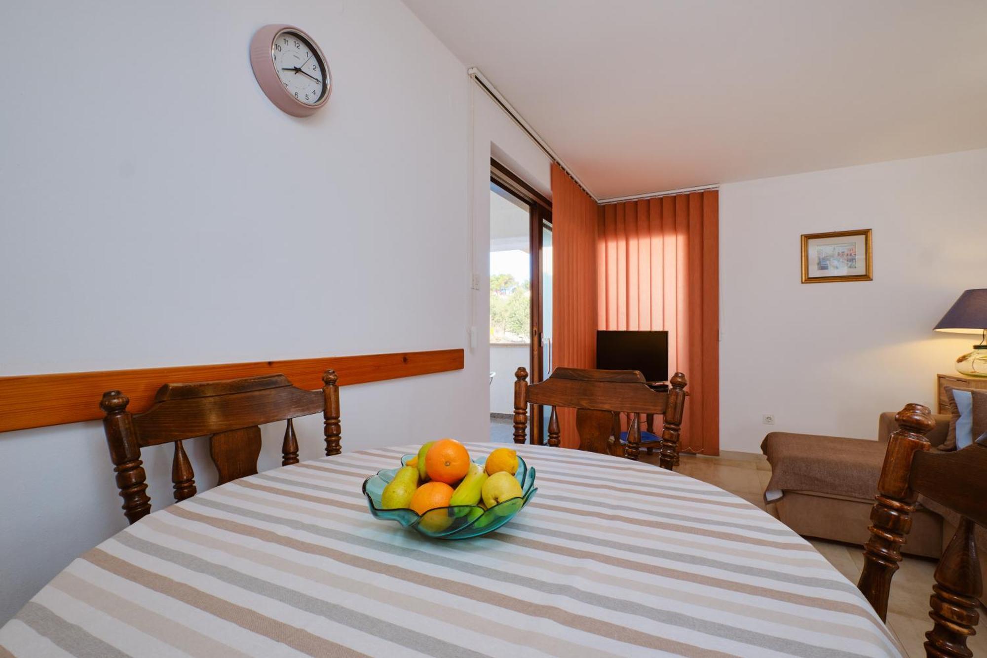 Apartments Katja Mali Lošinj Eksteriør bilde
